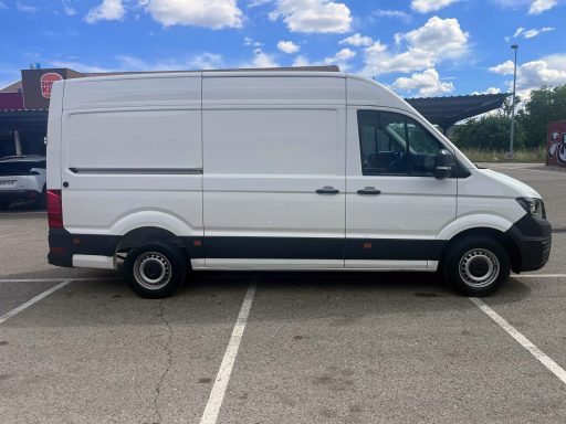 VOLKSWAGEN CRAFTER